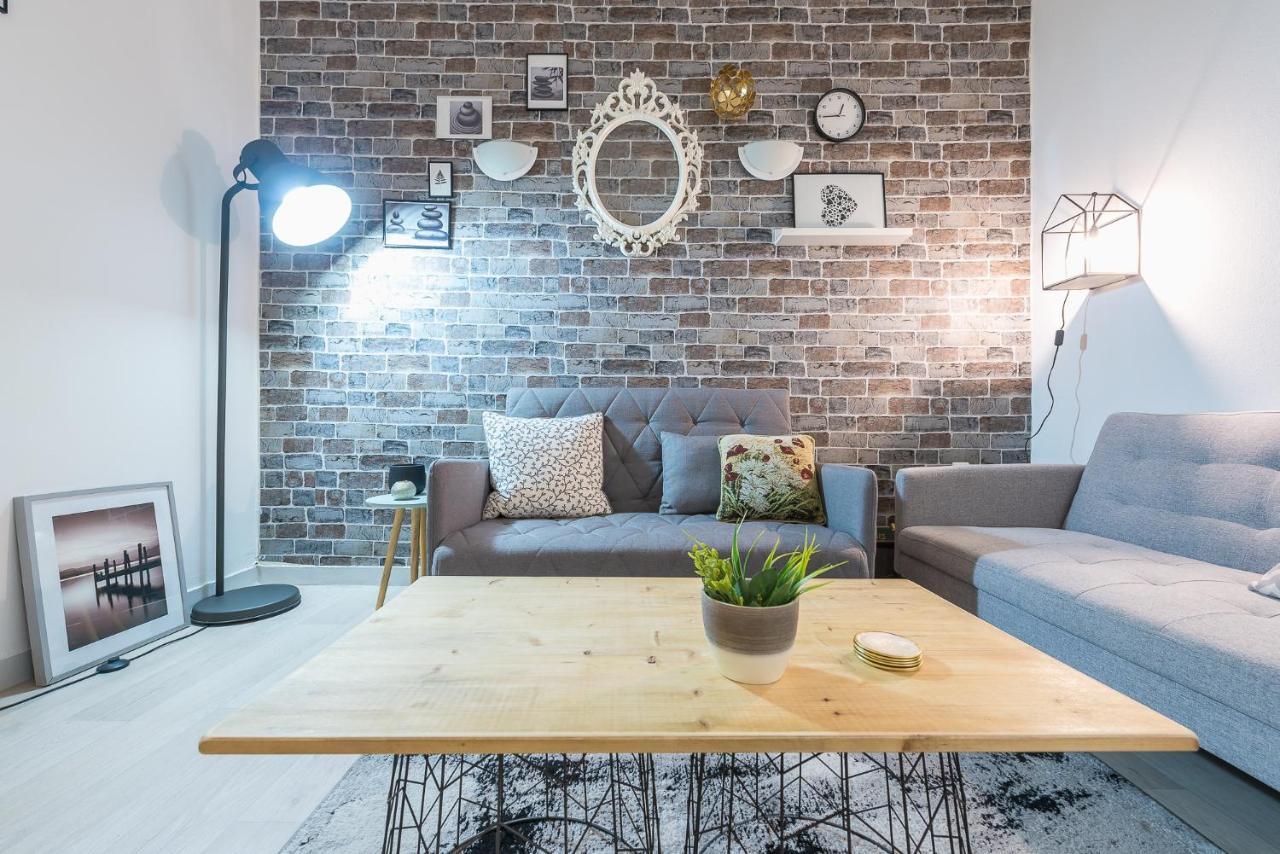 Lovely 1 Bedroom Apartment In Atene Esterno foto
