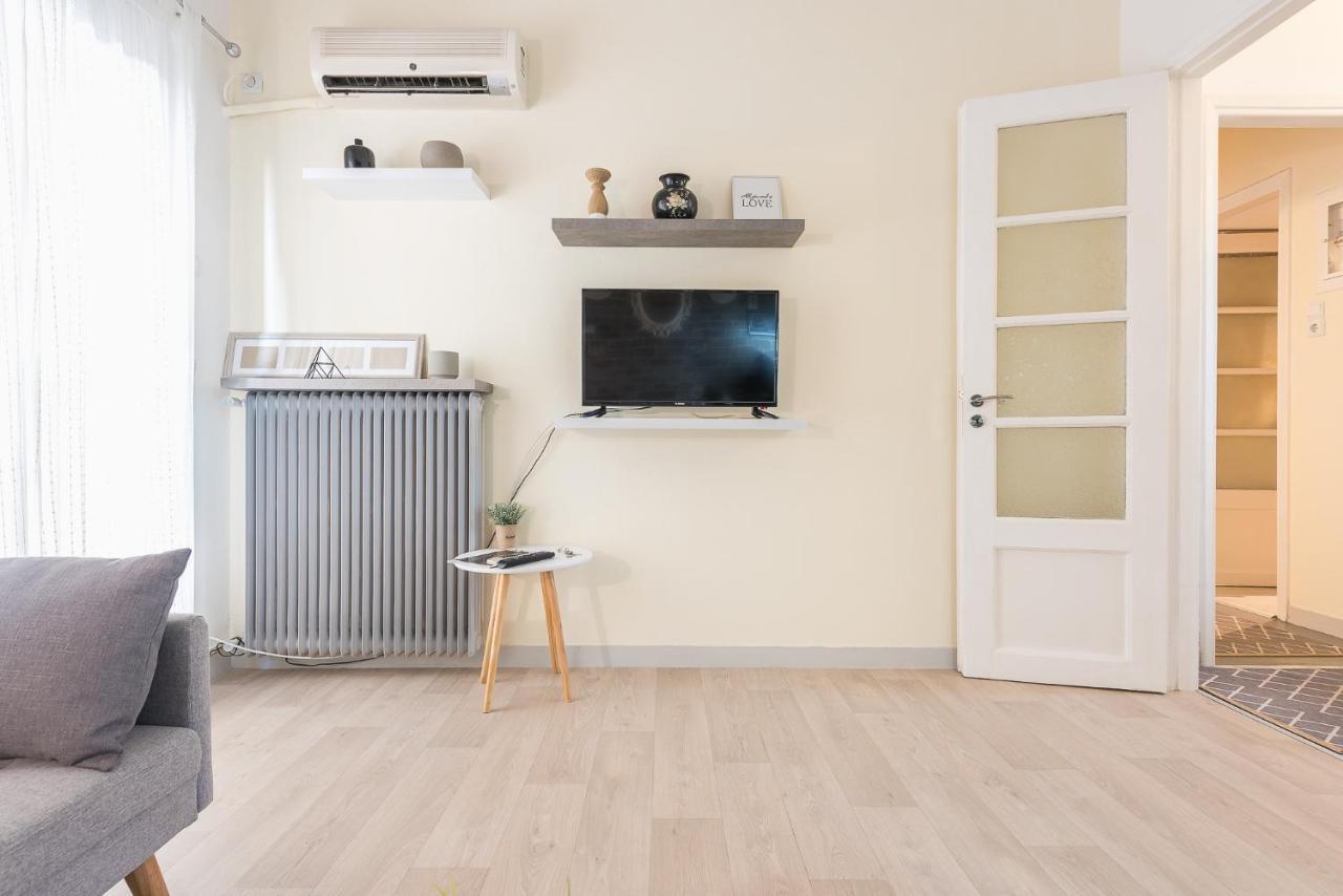 Lovely 1 Bedroom Apartment In Atene Esterno foto